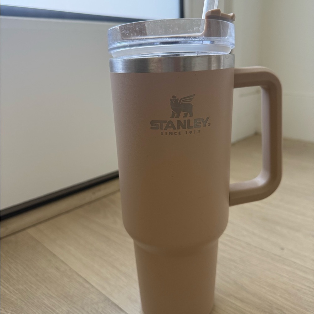 Stanley Classic Tan Travel Mug